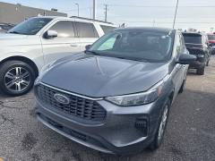 Used 2023  Ford Escape Active AWD at Maxx Loans near St&period; Adrian&comma; MI