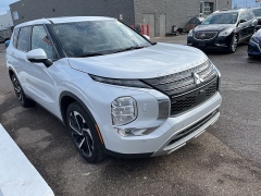 Used 2023  Mitsubishi Outlander S-AWC at Maxx Loans near St&period; Adrian&comma; MI