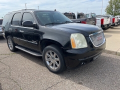 Used 2012  GMC Yukon 4d SUV 4WD Denali at Maxx Loans near St&period; Adrian&comma; MI