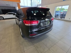 Used 2018  Kia Sorento L FWD at Maxx Loans near St&period; Adrian&comma; MI