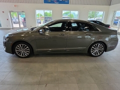 Used 2017  Lincoln MKZ 4d Sedan AWD Select at Maxx Loans near St&period; Adrian&comma; MI
