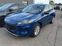 Used 2022 Ford Escape SE AWD at Suburban Ford of Sterling Heights near Sterling Heights, MI