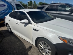 Used 2016  Kia Optima 4d Sedan LX at Maxx Loans near St&period; Adrian&comma; MI