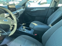 Used 2020 Ford Escape 4d SUV AWD SE at Suburban Ford of Sterling Heights near Sterling Heights, MI