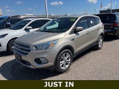 Used 2017 Ford Escape 4d SUV 4WD SE at Suburban Ford of Sterling Heights near Sterling Heights, MI