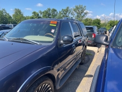 Used 1998 Lincoln Navigator 5d SUV 4WD at Maxx Loans near St. Adrian, MI