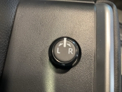 Used 2023  Toyota Highlander FWD &lpar;Natl&rpar; at Maxx Loans near St&period; Adrian&comma; MI