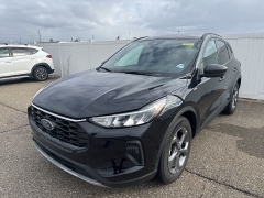 Used 2025  Ford Escape ST-Line FWD at Maxx Loans near St&period; Adrian&comma; MI