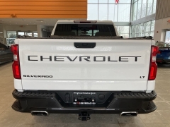 Used 2021  Chevrolet Silverado 1500 4WD Crew Cab 147" LT Trail Boss at Maxx Loans near St&period; Adrian&comma; MI