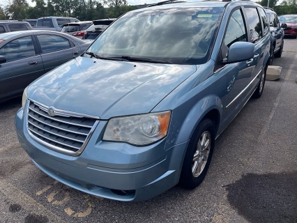 2009 Chrysler Town & Country