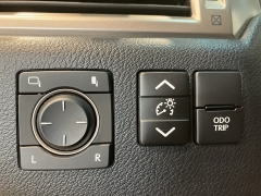 Used 2021 Lexus GX GX 460 Premium 4WD at Suburban Ford of Sterling Heights near Sterling Heights, MI