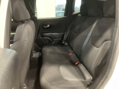 Used 2023  Jeep Renegade Latitude 4x4 at Maxx Loans near St&period; Adrian&comma; MI