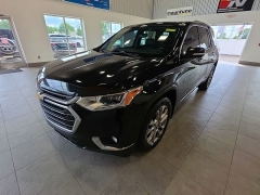  2019 Chevrolet Traverse 4d SUV AWD High Country at Maxx Loans near St&period; Adrian&comma; MI