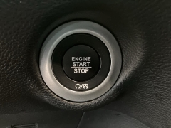 Used 2025  Chrysler Pacifica Select FWD at Maxx Loans near St&period; Adrian&comma; MI