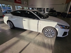 Used 2025  Nissan Altima SV FWD at Maxx Loans near St&period; Adrian&comma; MI
