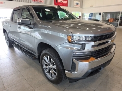 Used 2020  Chevrolet Silverado 1500 4WD Crew Cab 147" LT at Maxx Loans near St&period; Adrian&comma; MI