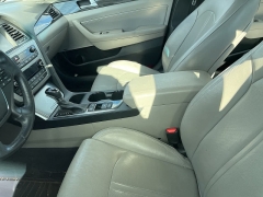 Used 2015  Hyundai Sonata 4dr Sdn 2.4L Limited at Maxx Loans near St. Adrian, MI