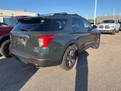 Used 2023 Ford Explorer XLT 4WD at Suburban Ford of Sterling Heights near Sterling Heights, MI
