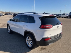 Used 2016 Jeep Cherokee 4WD 4dr Limited at Maxx Loans near ,
