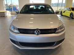 Used 2014  Volkswagen Jetta Sedan 4dr Auto SE PZEV at Maxx Loans near St. Adrian, MI