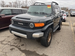 Used 2007  Toyota FJ Cruiser 4WD 4dr (Natl) at Maxx Loans near St. Adrian, MI