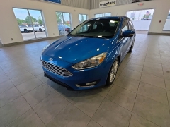  2015 Ford Focus 4d Hatchback Titanium at Maxx Loans near St&period; Adrian&comma; MI