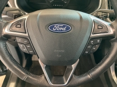 Used 2018 Ford Edge 4d SUV AWD Titanium V6 at Maxx Loans near St. Adrian, MI