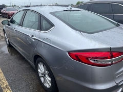 Used 2020  Ford Fusion 4d Sedan FWD SE 1&period;5L EcoBoost at Maxx Loans near St&period; Adrian&comma; MI