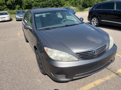 Used 2005 Toyota Camry 4dr Sdn V6 Auto (Natl) at Maxx Loans near ,