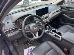 Used 2024  Nissan Altima 2&period;5 SR Sedan at Maxx Loans near St&period; Adrian&comma; MI