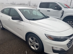 Used 2019  Chevrolet Malibu 4dr Sdn LS w&sol;1LS at Maxx Loans near St&period; Adrian&comma; MI