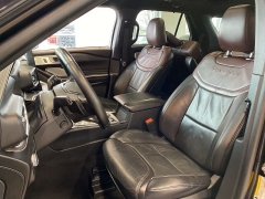 Used 2020  Ford Explorer 4d SUV 4WD Platinum 3&period;0L EcoBoost at Maxx Loans near St&period; Adrian&comma; MI