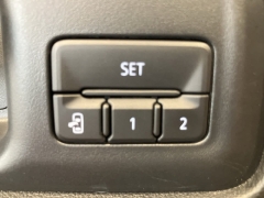 Used 2020  Chevrolet Silverado 2500HD 4WD Crew Cab High Country at Maxx Loans near St&period; Adrian&comma; MI