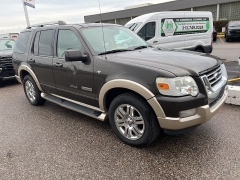 Used 2007 Ford Explorer 4d SUV 4WD Eddie Bauer V8 at Suburban Ford of Sterling Heights near Sterling Heights, MI
