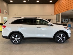 Used 2017 Kia Sorento 4d SUV AWD EX Turbo at Maxx Loans near St. Adrian, MI