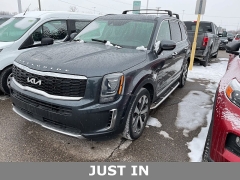 Used 2022  Kia Telluride S FWD at Maxx Loans near St&period; Adrian&comma; MI