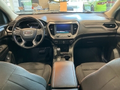 Used 2017  GMC Acadia AWD 4dr SLE w/SLE-2 at Maxx Loans near St. Adrian, MI