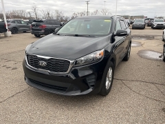 Used 2019  Kia Sorento L FWD at Maxx Loans near St. Adrian, MI
