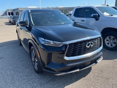 Used 2022 INFINITI QX60 LUXE AWD at Suburban Ford of Sterling Heights near Sterling Heights, MI