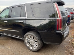Used 2019 Cadillac Escalade 4d SUV 4WD Platinum at Suburban Ford of Sterling Heights near Sterling Heights, MI