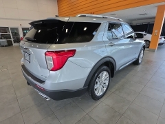 Used 2024  Ford Explorer King Ranch 4WD at Maxx Loans near St&period; Adrian&comma; MI