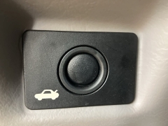 Used 2000  Ford Taurus 4d Sedan SES at Maxx Loans near St. Adrian, MI