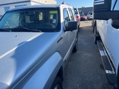 Used 2010  Jeep Liberty 4d SUV 4WD Limited at Maxx Loans near St. Adrian, MI