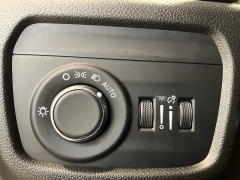 Used 2023  Jeep Grand Cherokee Laredo 4x4 at Maxx Loans near St&period; Adrian&comma; MI