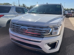 Used 2021 Ford Expedition Limited 4x4 at Suburban Ford of Sterling Heights near Sterling Heights, MI