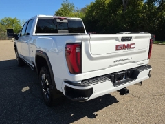 Used 2025  GMC Sierra 2500HD 4WD Crew Cab 159" Denali at Maxx Loans near St&period; Adrian&comma; MI