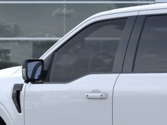 New 2025 Ford F-150 XLT 4WD SuperCrew Box at Suburban Ford of Sterling Heights near Sterling Heights, MI