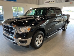 Used 2020 Ram 1500 Big Horn 4x4 Crew Cab 5'7" Box at Maxx Loans near St. Adrian, MI