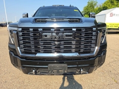 Used 2024  GMC Sierra 3500HD 4WD Crew Cab 159" Denali Ultimate at Maxx Loans near St&period; Adrian&comma; MI