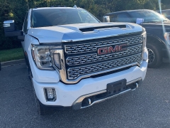 Used 2020 GMC Sierra 3500HD 4WD Crew Cab Denali at Suburban Ford of Sterling Heights near Sterling Heights, MI